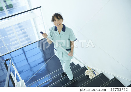 清潔人員 37753752