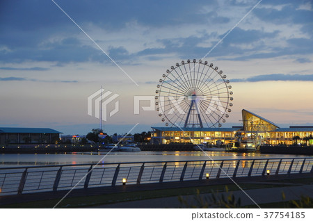 Laguna Ten Bosch晚上1 37754185