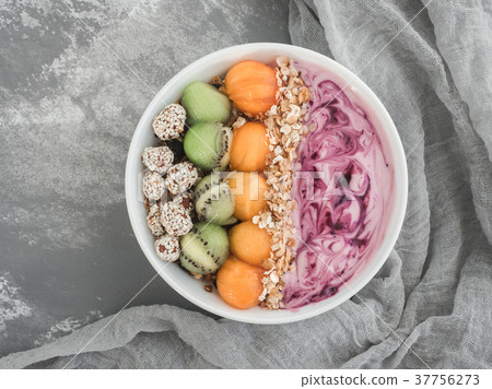 Healthy food - berry smoothie and muesli Healthy food - berry smoothie and muesli 37756273