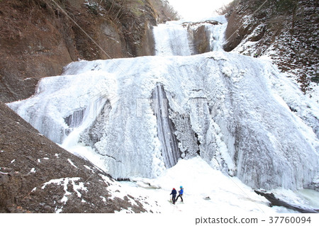 Iceberg and ice climber in Fukuda 37760094