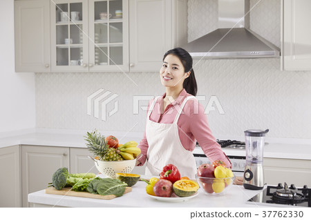Housing, living, housewife, Korean Housing, living, housewife, Korean 37762330