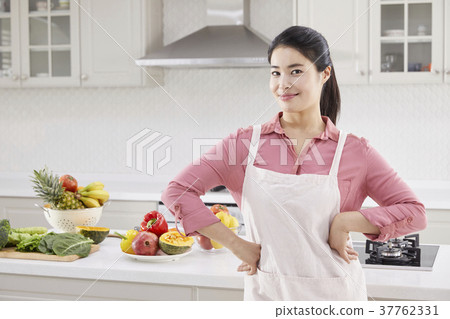 Housing, living, housewife, Korean Housing, living, housewife, Korean 37762331