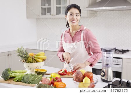Housing, living, housewife, Korean Housing, living, housewife, Korean 37762375