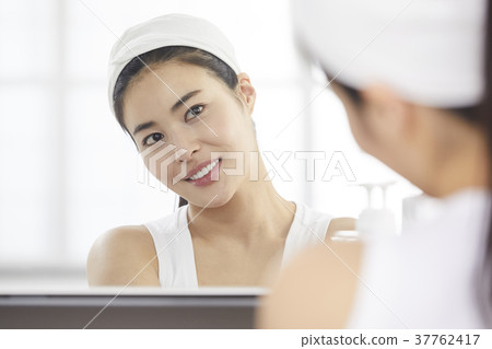 Houses, Life, Beauty, Women, Korean 37762417