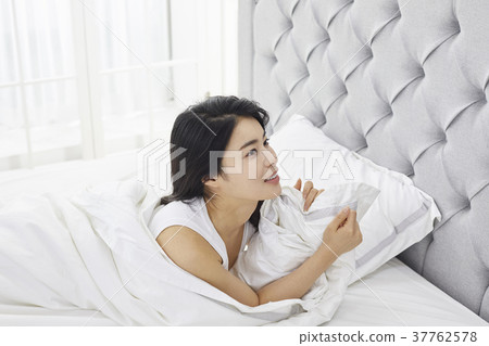 Houses, Bedrooms, Living, Women, Koreans Houses, Bedrooms, Living, Women, Koreans 37762578