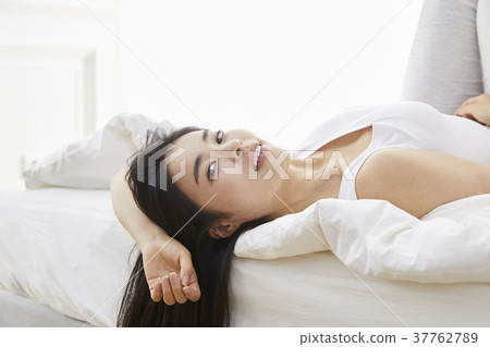 House, Living, Bedroom, Bed, Woman, Korean House, Living, Bedroom, Bed, Woman, Korean 37762789