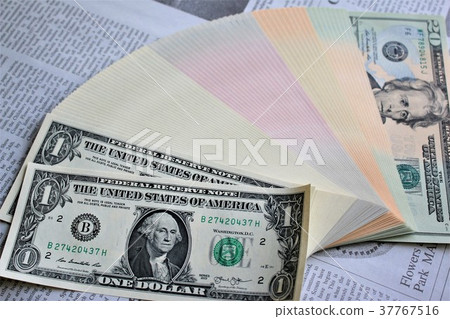 Dollar bill 37767516