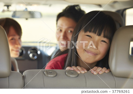 家人開車 家人開車 37769261