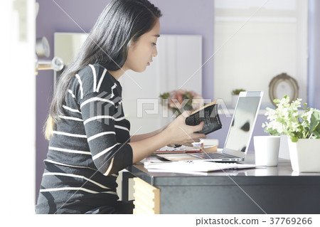 計算機婦女在家企業學會 37769266