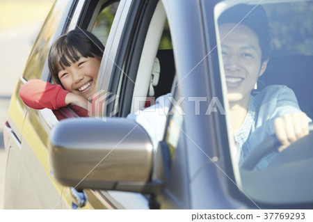 家人開車 家人開車 37769293