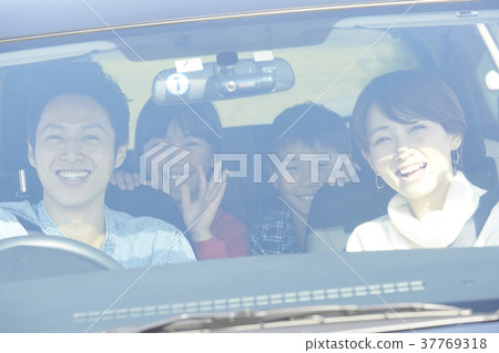 家人開車 37769318