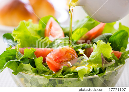 Dressing vegetable salad Dressing vegetable salad 37771107