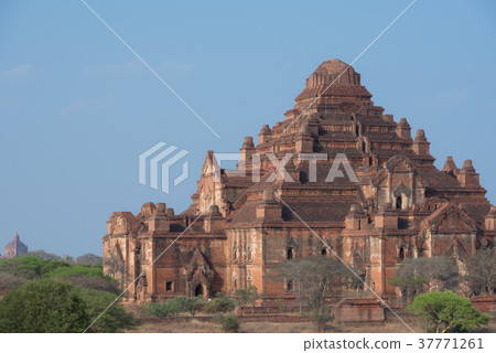 Dhammayangyi temple The biggest Temple in Myanmar 37771261