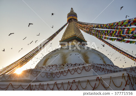 尼泊爾的世界遺產加德滿都和Bodhanath寺和日出 37771556