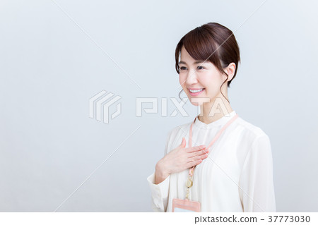 女商人 37773030