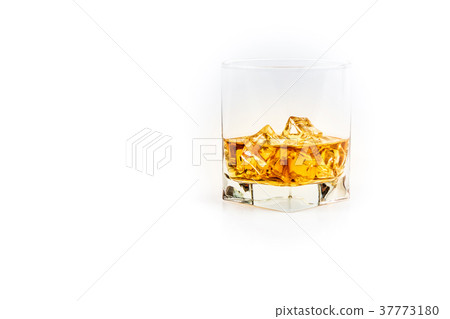 Whiskey with ice Whiskey with ice 37773180
