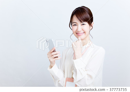 Business Woman (smartphone) 37773735