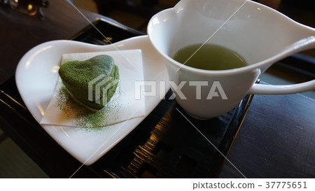 Japanese confectionery and green tea Japanese confectionery and green tea 37775651