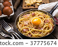 Pasta with bacon, egg and cheese 37775674