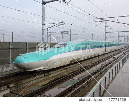 北海道新幹線H5系列 37775766