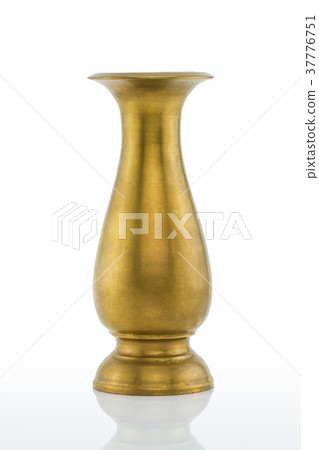 Antique grunge brass vase on white background 37776751