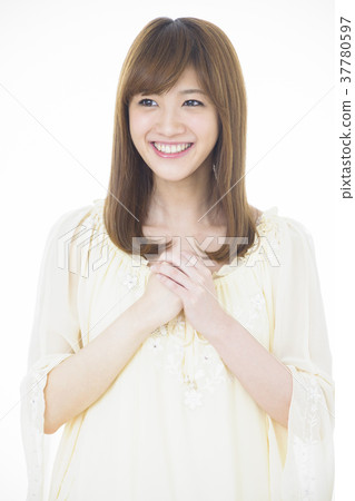 女人年輕女人可愛的肖像 37780597