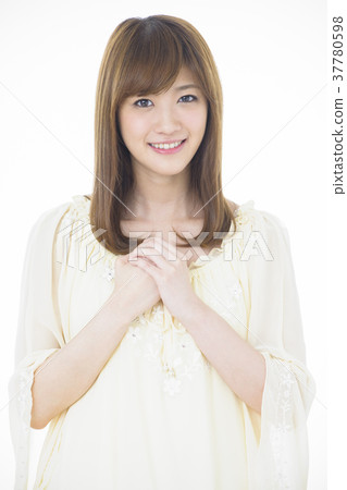 女人年輕女人可愛的肖像 37780598