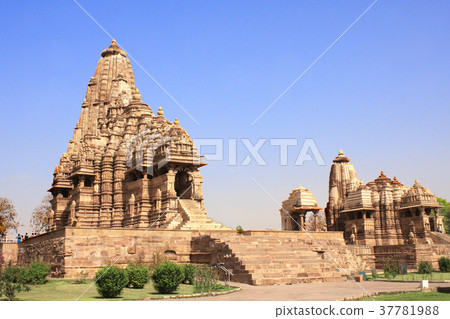 Kandariya Mahadeva Temple, Khajuraho, India 37781988
