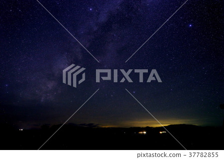 Kohama Island Star Summer Triangle and Milky Way 37782855