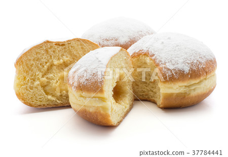 Fresh sufganiyah isolated on white 37784441