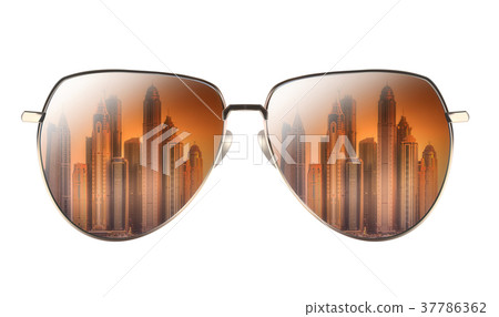 Sunglasses with reflection of Dubai Marina Bay 37786362