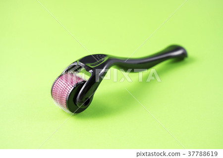 Dermaroller for medical micro needling therapy 37788619