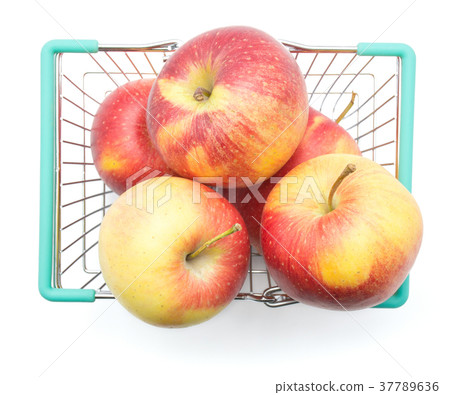 Raw evelina apple isolated 37789636