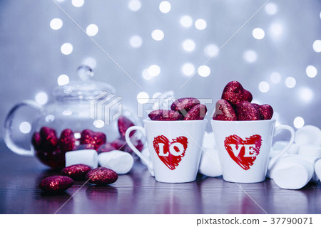 two cups with decorate red heart of valentine two cups with decorate red heart of valentine 37790071