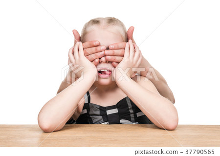 Girl closed her eyes 37790565