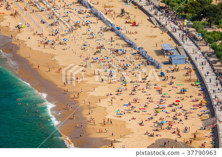 La Concha beach in San Sebastian,Spain. La Concha beach in San Sebastian,Spain. 37790963