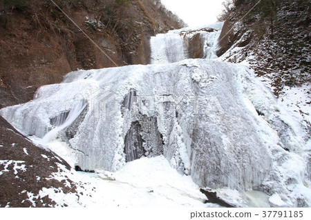 Fukuroda的冰山 37791185