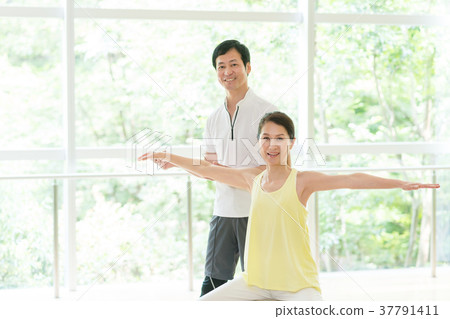 Middle couple fitness club image 37791411