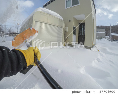 Snow removal work (POV) 37791699