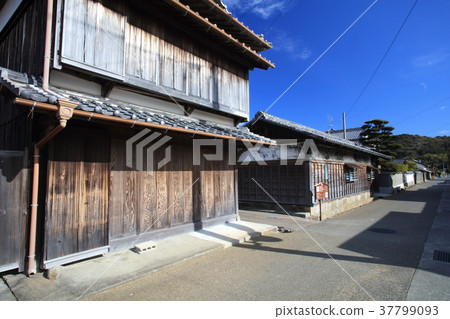 Scenery of retro castle town (around Nomura house) in Aki City Doi Atsushi (Akishido Kachu) "Important traditional buildings preservation" Scenery of retro castle town (around Nomura house) in Aki City Doi Atsushi (Akishido Kachu) "Important traditional buildings preservation" 37799093
