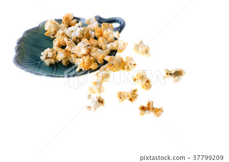 Popcorn on white background. 37799209