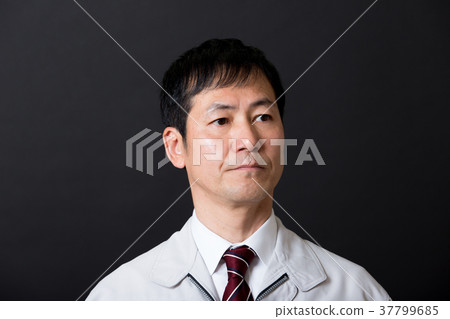 Middle men (work clothes) Middle men (work clothes) 37799685