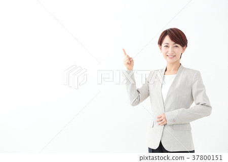商業形像中年婦女 37800151
