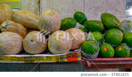 Vegetables and fruits at local market Vegetables and fruits at local market 37801825