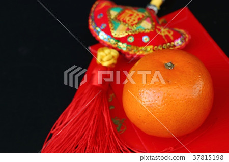 Chinese new year decoration orange fruit 37815198
