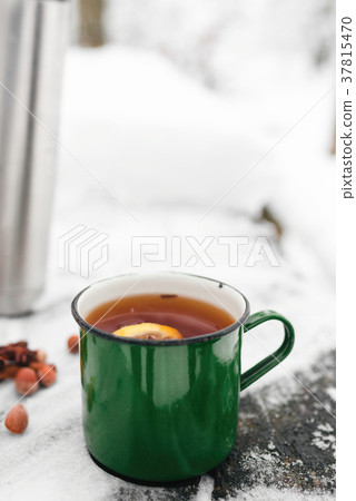 tea with lemon and cardamom on the background tea with lemon and cardamom on the background 37815470