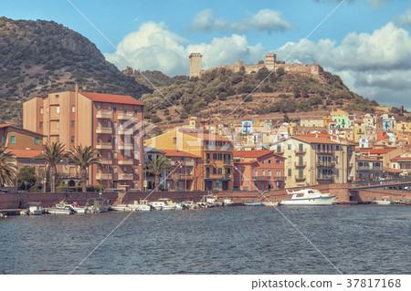 Old buildings. in Bosa, Sardinia, Italy 37817168