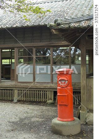 Red post Red post 37817374