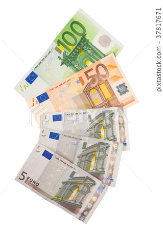 Different Euro banknotes from 5 to 100 Euro Different Euro banknotes from 5 to 100 Euro 37817671