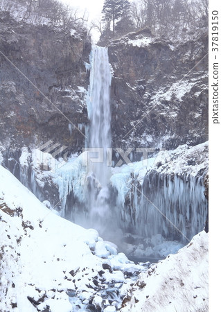 Sekigane Kegon Waterfall 37819150